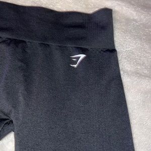 Black Gymshark leggings